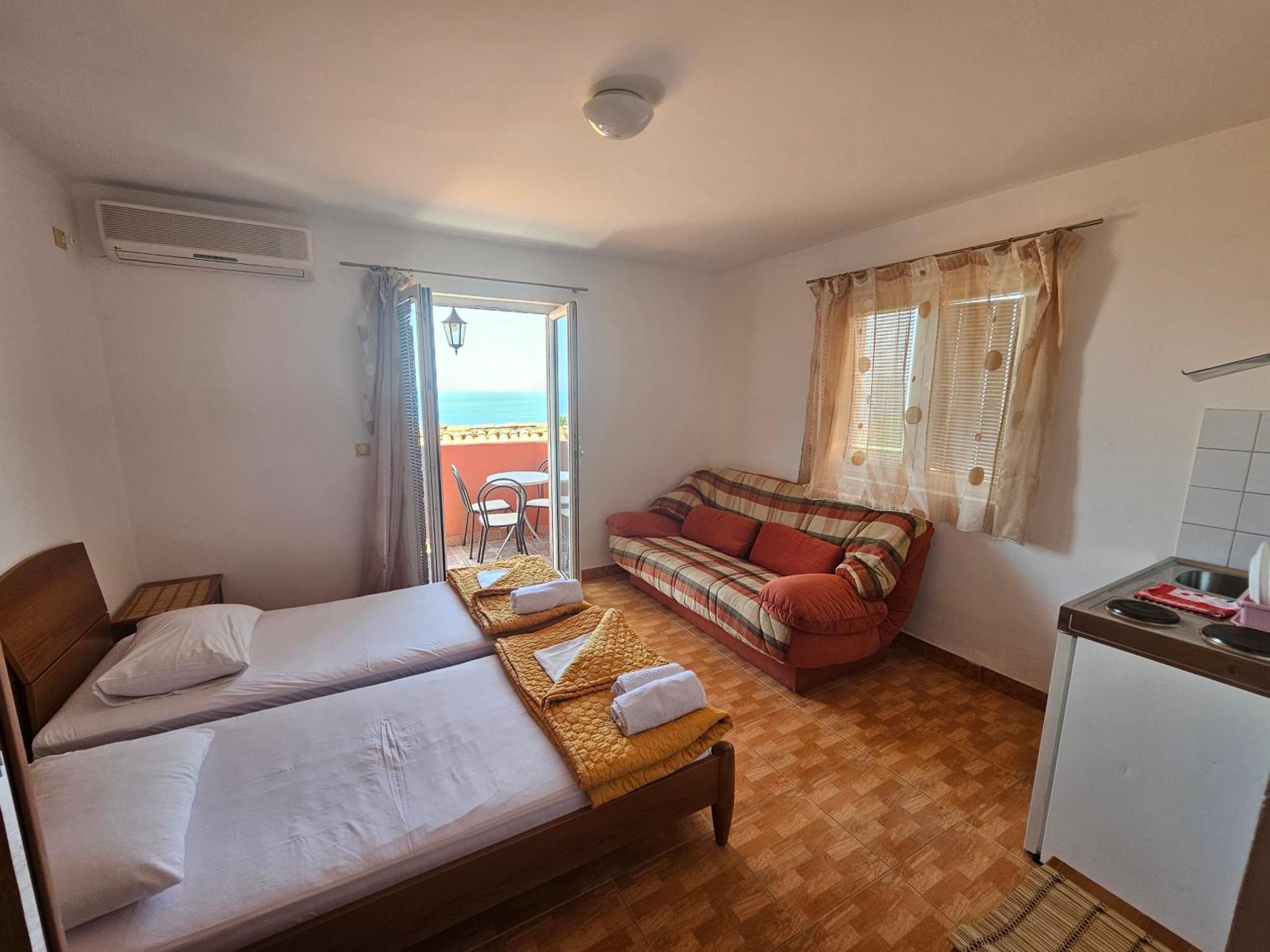 Apartments Drobni Pijesak Petrovac Номер фото