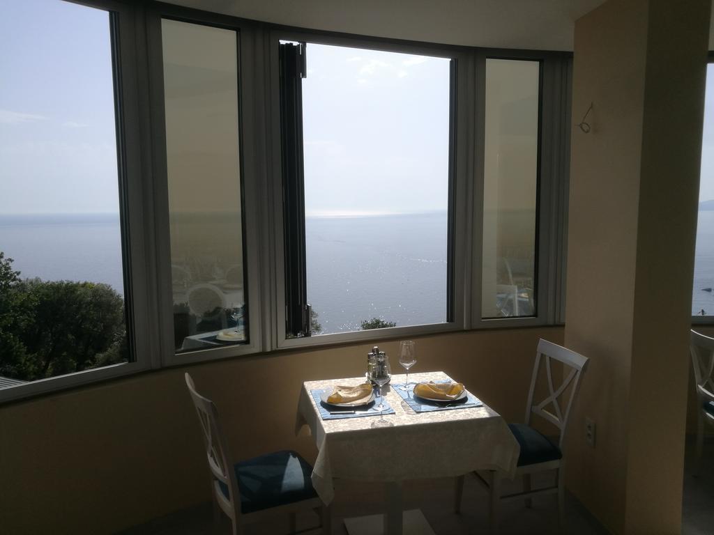 Apartments Drobni Pijesak Petrovac Екстер'єр фото